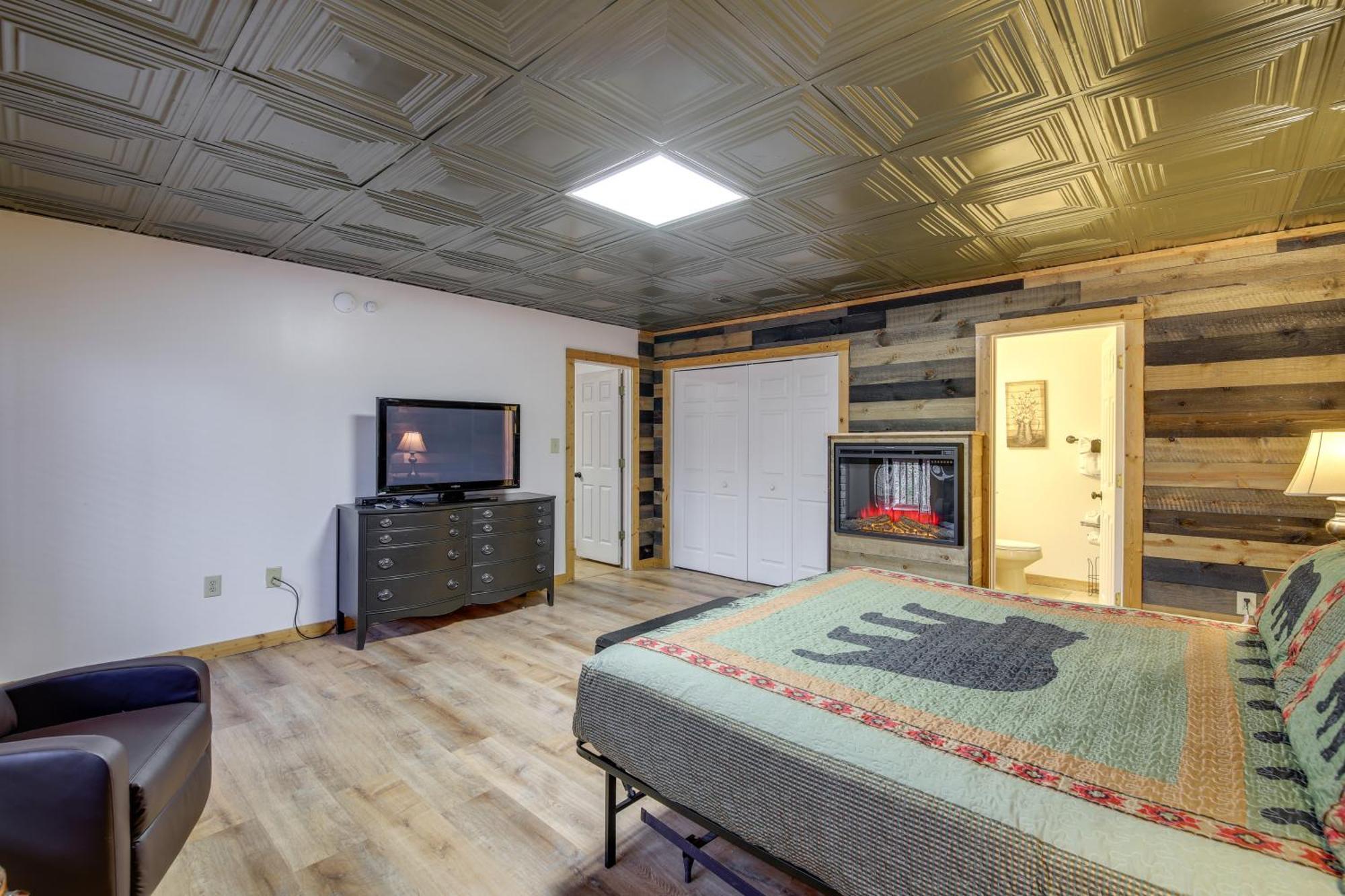 Pet-Friendly Gatlinburg Retreat With Hot Tub! Villa Ngoại thất bức ảnh