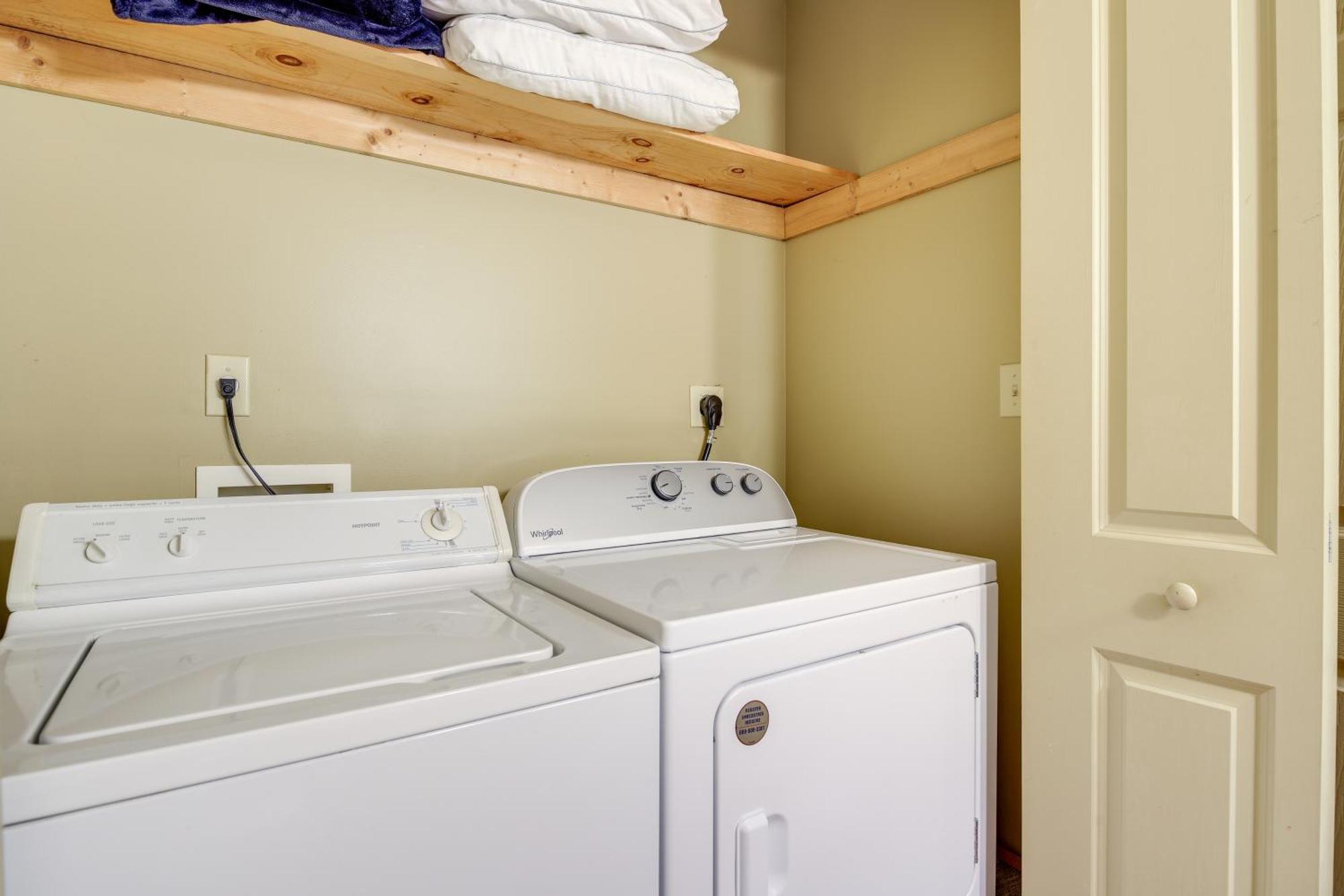 Pet-Friendly Gatlinburg Retreat With Hot Tub! Villa Ngoại thất bức ảnh