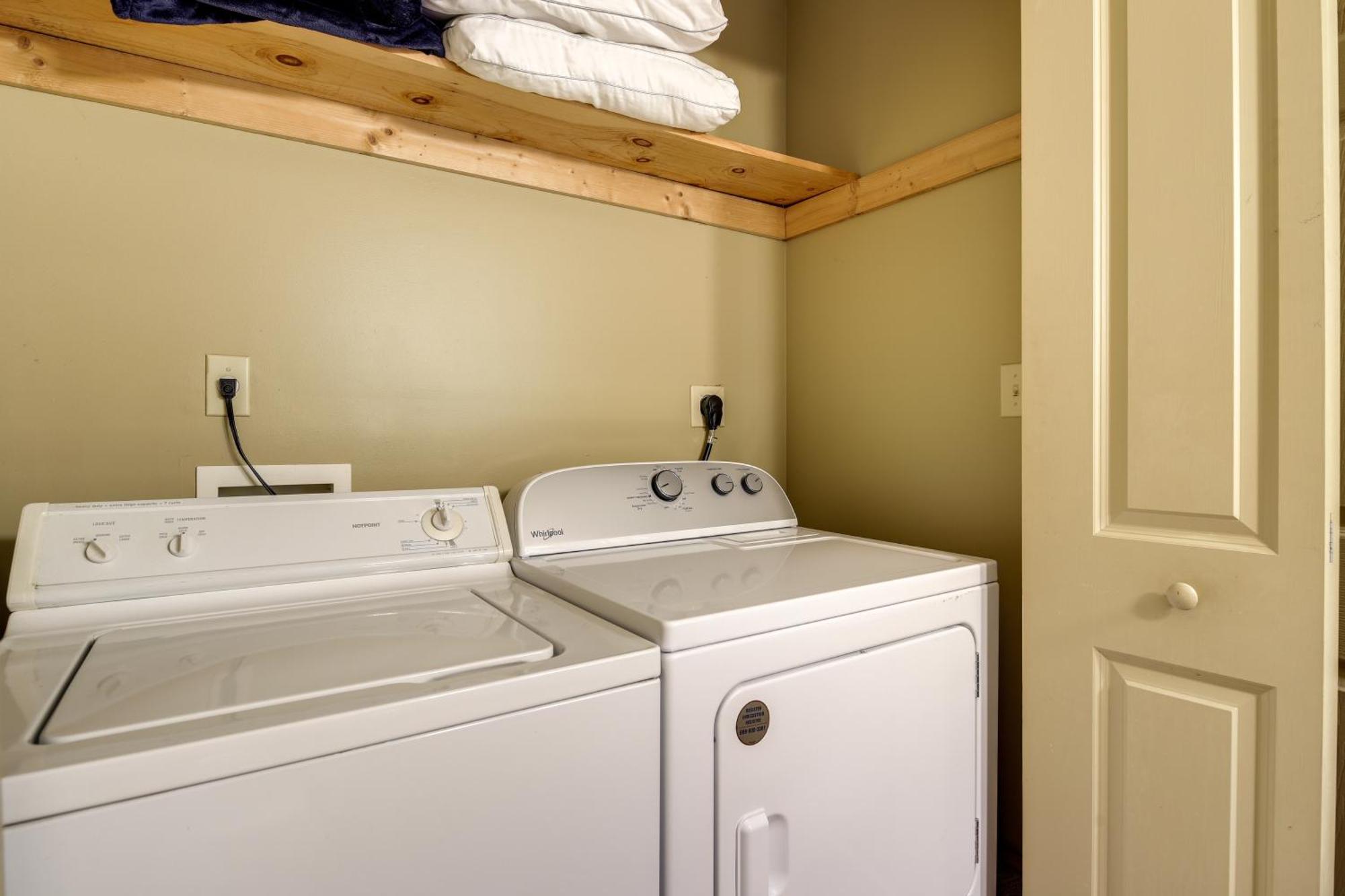 Pet-Friendly Gatlinburg Retreat With Hot Tub! Villa Ngoại thất bức ảnh