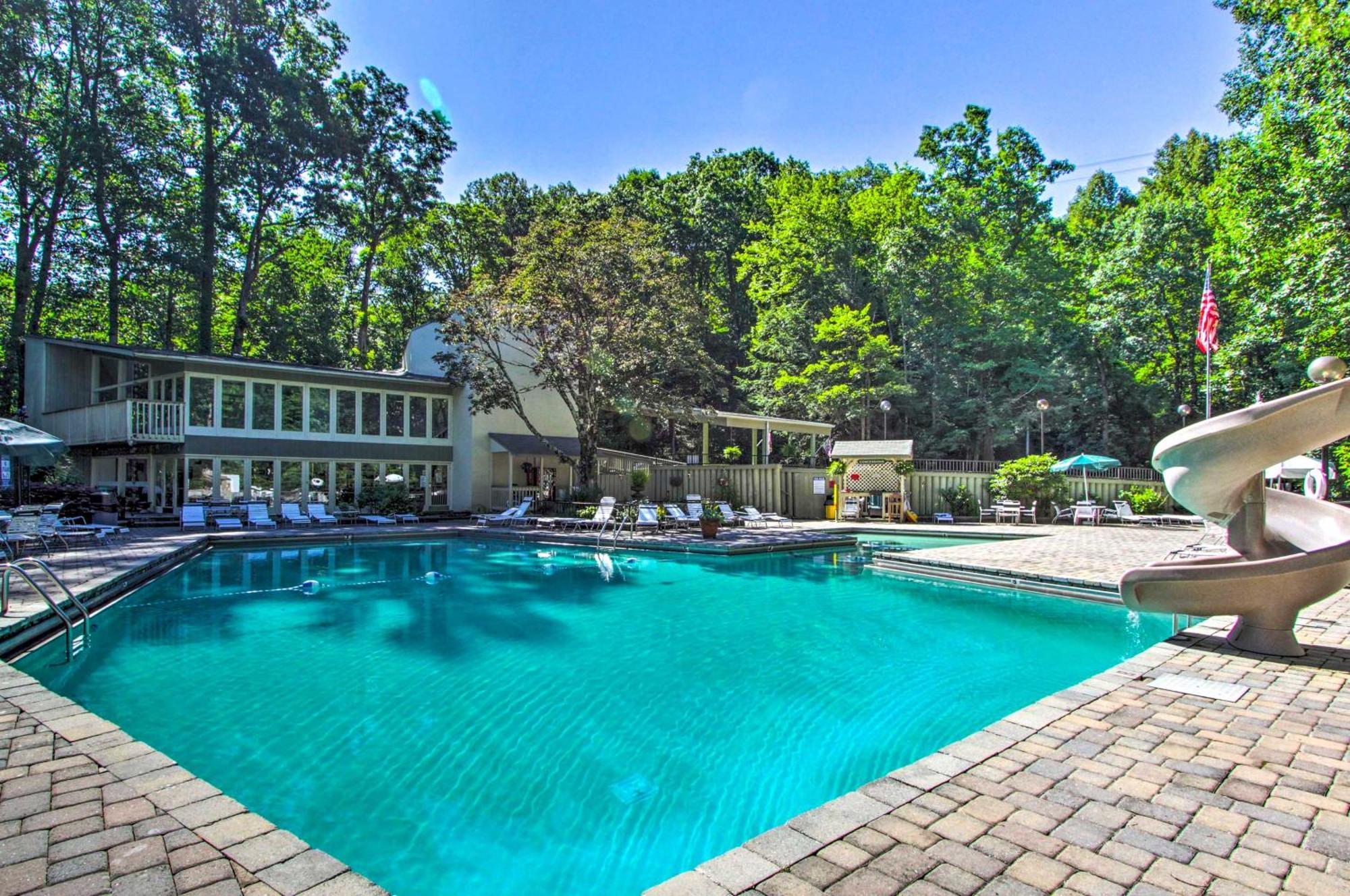 Pet-Friendly Gatlinburg Retreat With Hot Tub! Villa Ngoại thất bức ảnh