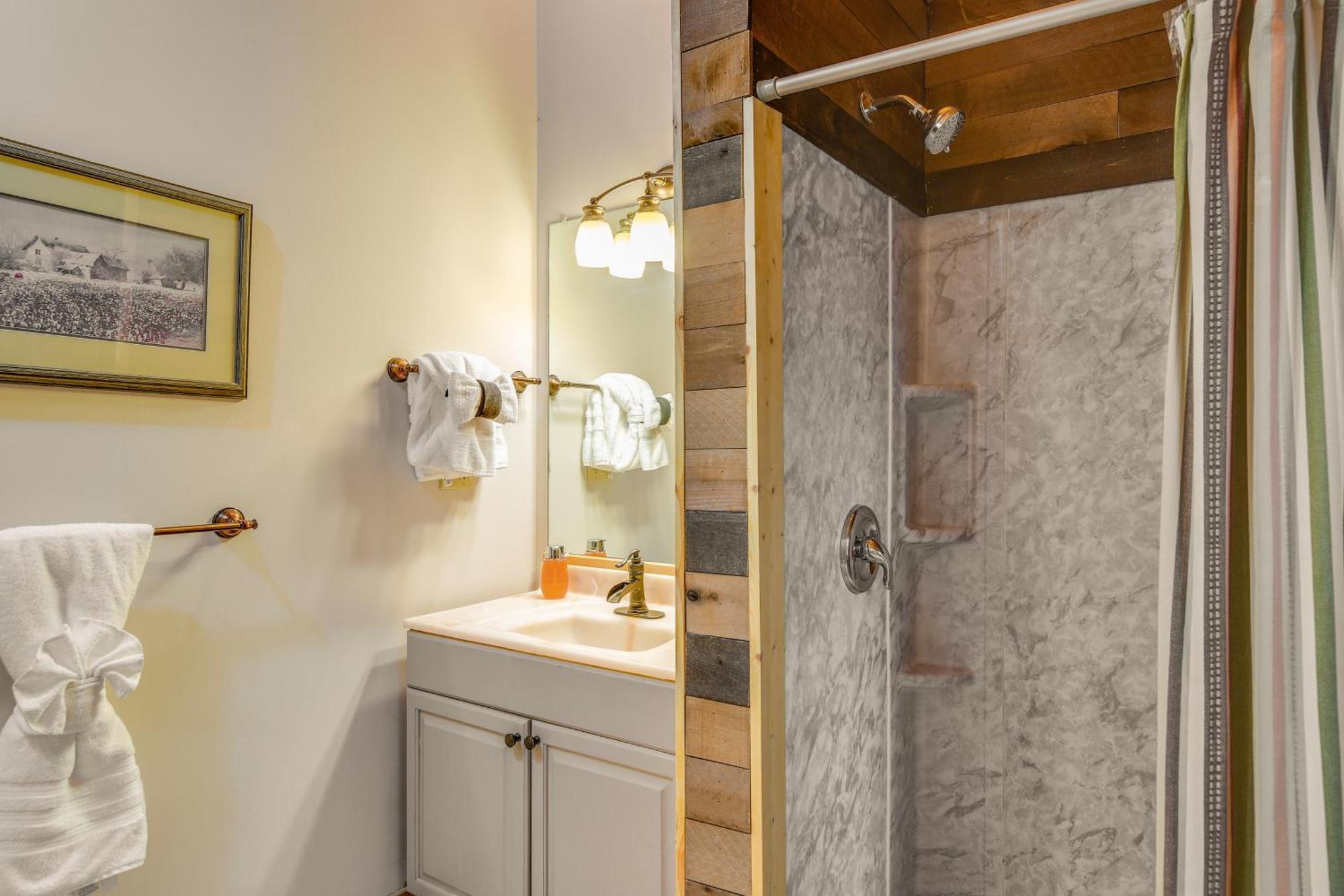 Pet-Friendly Gatlinburg Retreat With Hot Tub! Villa Ngoại thất bức ảnh