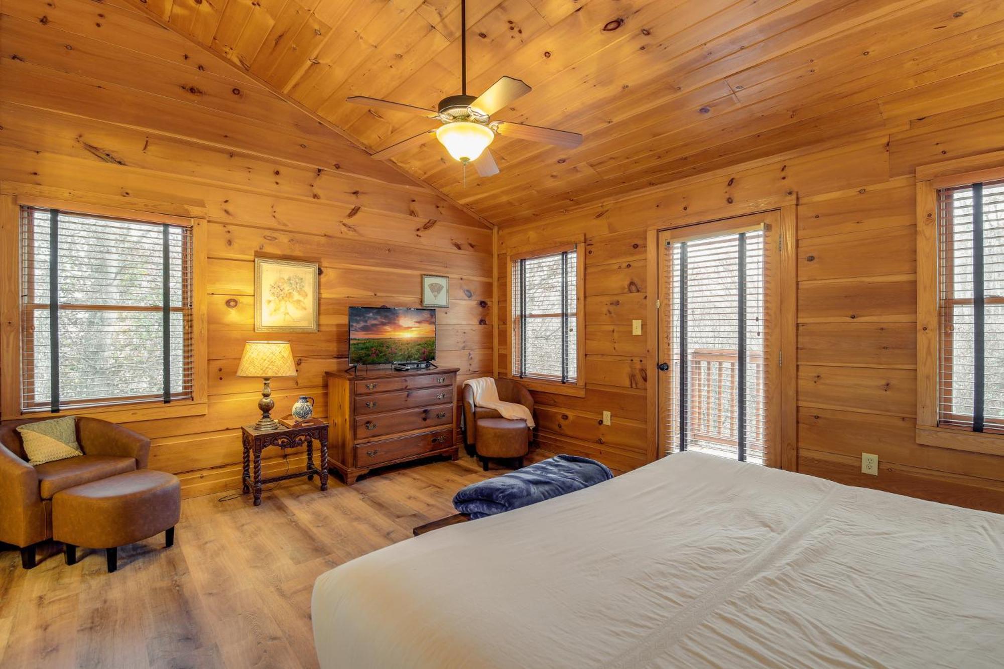 Pet-Friendly Gatlinburg Retreat With Hot Tub! Villa Ngoại thất bức ảnh